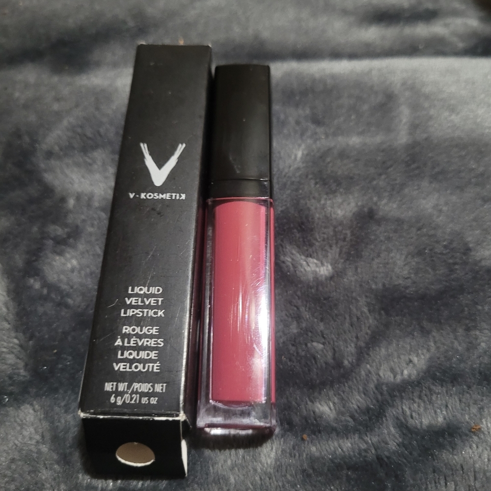 V-kosmetik | liquid velvet lipstick, NIB. any 2 for 15